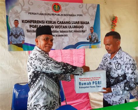 PGRI FLOTIM LAUNCHING GERAKAN DONASI BANGUN SEKRETARIAT DAN BALAI