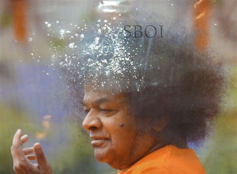 Sri Sathya Sai Baba – Vibhuti Miracle 2011 - New Delhi