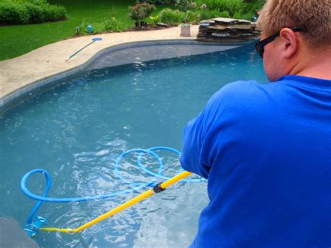 Swimming Pool Maintenance | Danna Pools Inc.