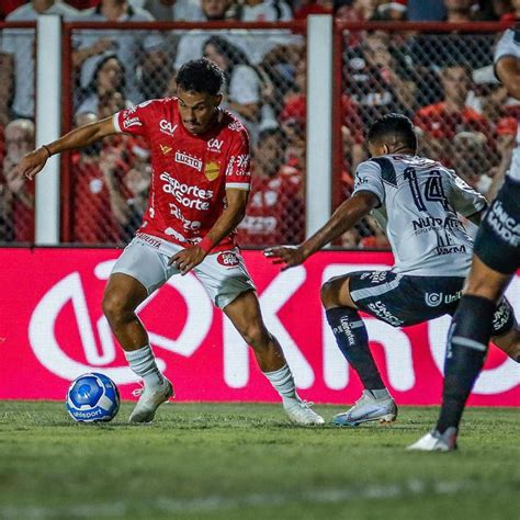 Jogos de hoje 11 10 23 ao vivo de futebol horário e onde assistir