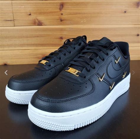 Nike Womens Air Force 1 07 Lx Sisterhood Black Metallic Gold Blackmetallic Goldhyper