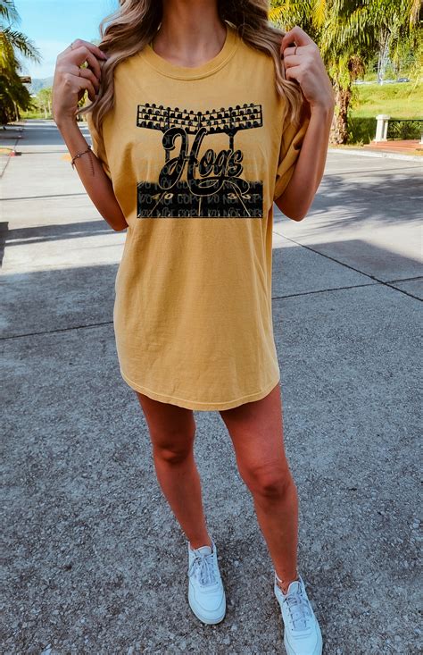 Hogs Football DTF Transfer – K&M Designs