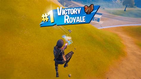 19 Kill Squad Win Three In A Row 🦃 I Am On One Fortnite Youtube