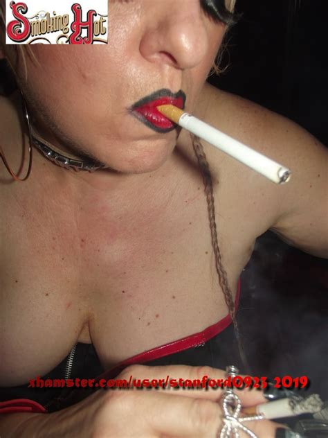 SMOKING HOT SLUT 86 Pics XHamster