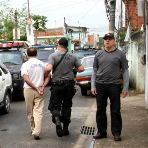 Operação Prende Suspeitos De Integrar Milícia Na Zona Oeste Do Rio