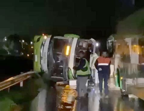 San Javier Volcamiento De Bus De Pasajeros Deja Lesionados En Ruta