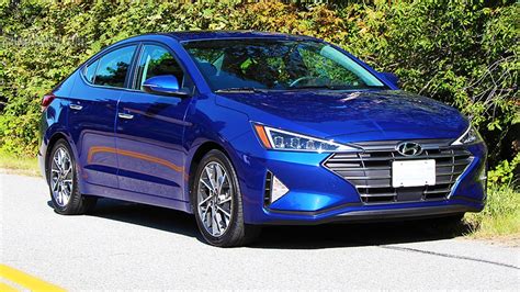 2019 Hyundai Elantra: Choosing the Right Trim - Autotrader