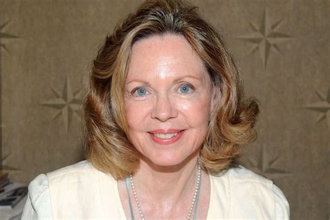 Lara Parker Star Of Dark Shadows Dead At 84