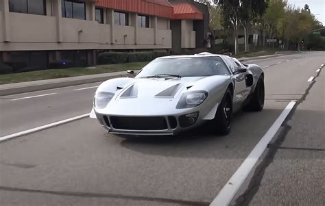 The Superformance Ford Gt40 With Supercharged V8 Power Is The Ultimate