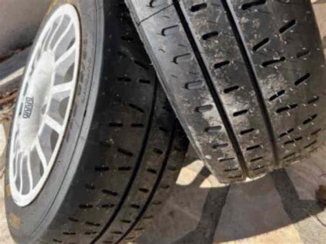 PIRELLI RKW7 15 pièces et voitures de course à vendre de rallye et