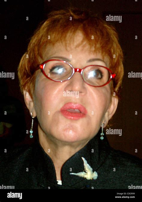 Sally jessy raphael hi-res stock photography and images - Alamy