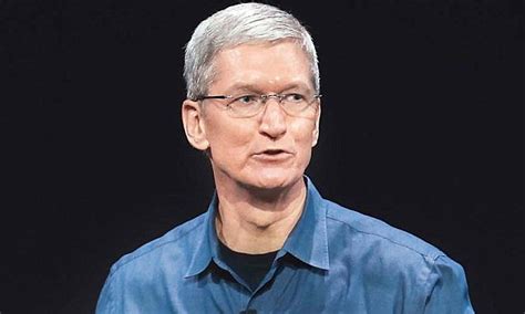 My Biz China Fears Loss Of Apple Jobs As Ceo Tim Cook Plans To Expand