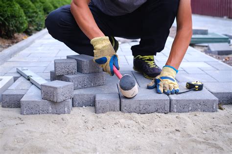 Formation pour devenir Maçon VRD Voirie et Réseaux Divers ABSKILL