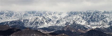 Entre Os Dobramentos Modernos Destaca-se De Oeste Para Leste Os