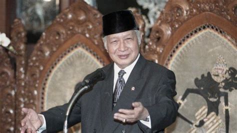 Rahasia Di Balik Weton Istimewa Soeharto Menurut Primbon Jawa Pantas