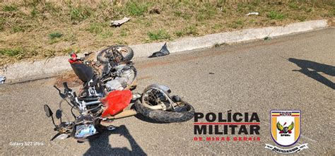 Motociclista Morre Ao Bater Em Caminh O Durante Ultrapassagem Proibida