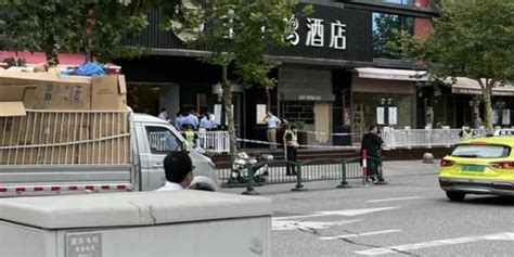 上海浦东一酒店发生命案 警方：53岁男子因工作纠纷杀害41岁女同事含视频手机新浪网