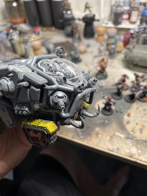 Do people use old spurs to make things for the base of your models? : r