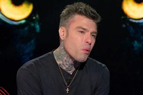 Ecco Quando Finito Lamore Fedez La Confessione In Lacrime A