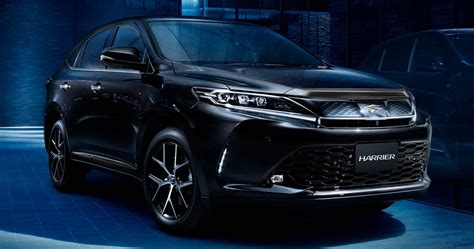 Gallery Four Generations Of The Toyota Harrier Suv