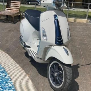 Vespa Limited Edition Yacht Club Afariat