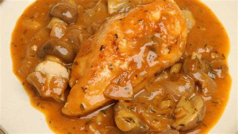 chicken chasseur sauce jar  oscar godson blog