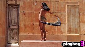 Petite Brunette Latina Babe Introducing Her Tiny Boobs Outdoor XNXX