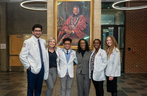 Carmento Floyd Visits The Wsu College Of Medicine The University District