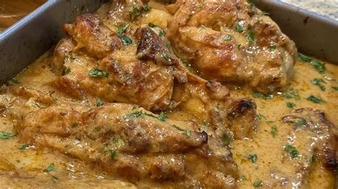 How To Make A Delicious Smothered Turkey Wing Recipe Easy Southern