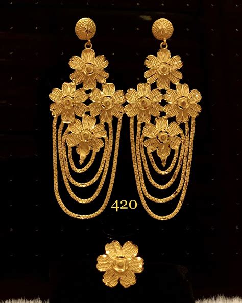 Light Weight Gold Latkan Earrings Ph