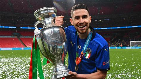 Jorginho beating Lionel Messi to 2021 Ballon d'Or could change the way ...