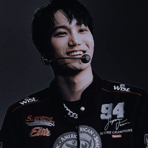 𝐃𝐄𝐒𝐂 kai aesthetic kai icons kai aesthetic icons kai exo