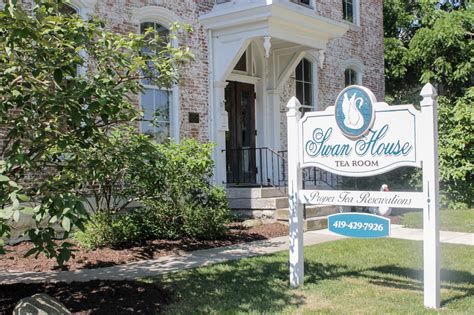 Swan House Tea Room-HISTORY