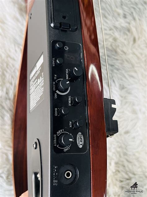 Yamaha Silent SLG-200 NW _ New 99%