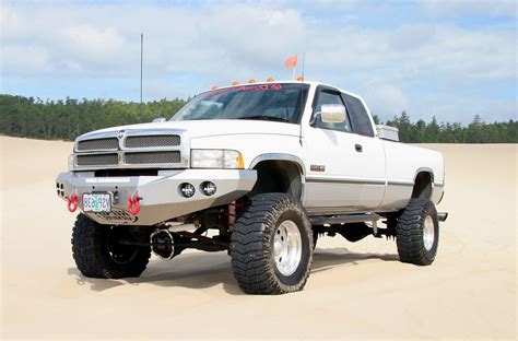 95 Dodge Ram 1500 V8 Magnum