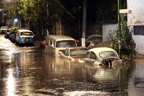 Fuertes Lluvias Provocan Inundación En Tlalpan