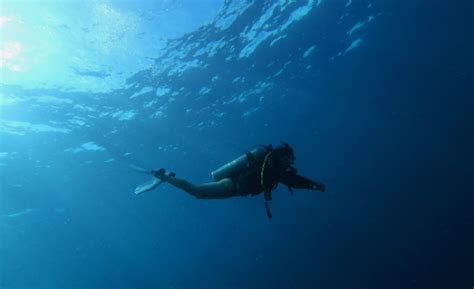 PADI Peak Performance Buoyancy In Marsa Alam Advenius