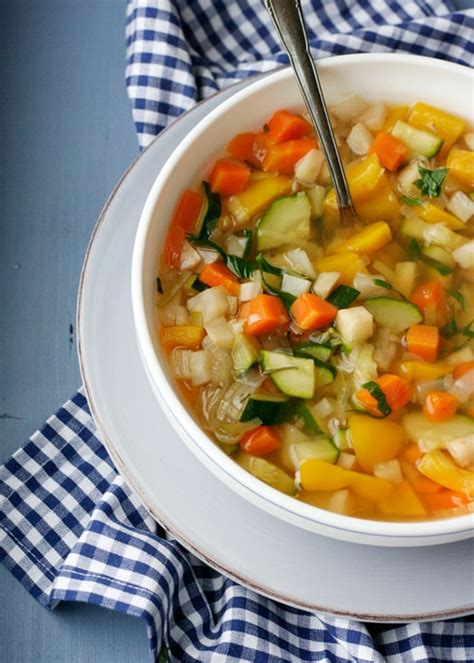 Herzhafte Gemüsesuppe Kochkarussell