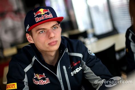 Verstappen Volgend Jaar Bij Red Bull Marko We Zullen Zien