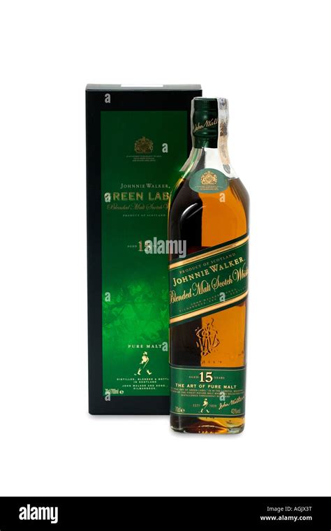 Botella Verde De Whisky Imágenes Recortadas De Stock Alamy