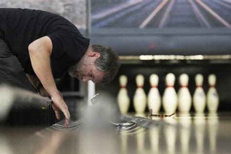 Lewiston Bowling Alley Reopens 6 Months After Maines Deadliest Mass