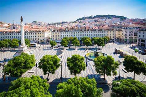 Lo Mejor De Lisboa A Pie Rossio Chiado Y Alfama GetYourGuide