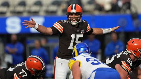 Browns QB Joe Flacco reverts back to practice squad