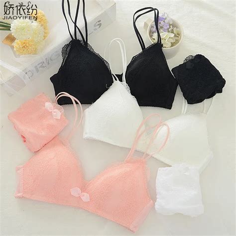 New Wire Free Underwear Sexy Lace Women Triangle Cup Bra Set Thin Seamless Lingerie Ab Cup Small
