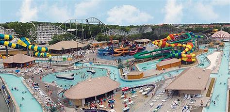 Iowa Water Parks and Theme Parks - Where to Find Fun