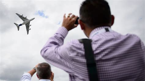 Farnborough air show: Aviation leaders to gather for major trade event