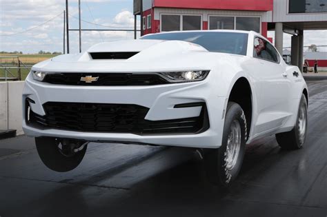 El Nuevo Chevrolet COPO Camaro Vuelve A La Carga Con Un Gigantesco