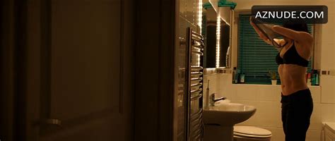 AMANDA ABBINGTON Nude AZNude