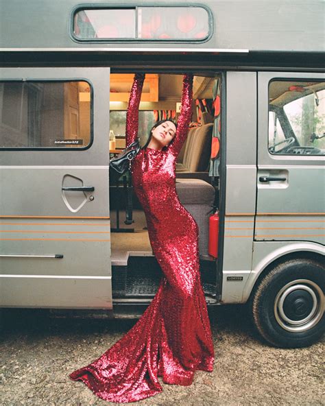 Amelia Gray Hamlin Topless Boob Baring Photo Shoot Hot Celebs Home