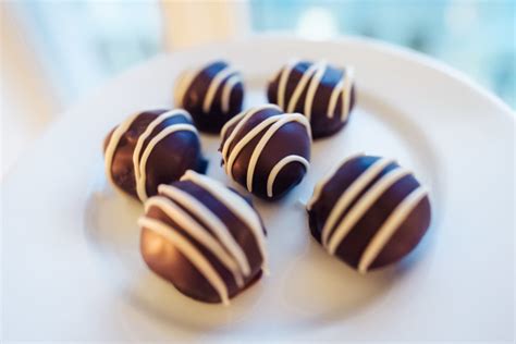 Chocolate Orange Truffles - Scandinavian Cookbook